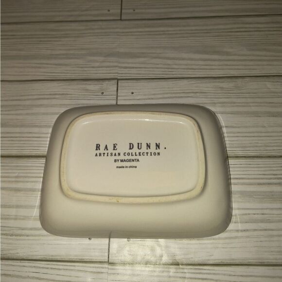 Rae Dunn Artisan Collection by Magenta Fresh Condiments / Soap Or Trinket Dish - Picture 6 of 8